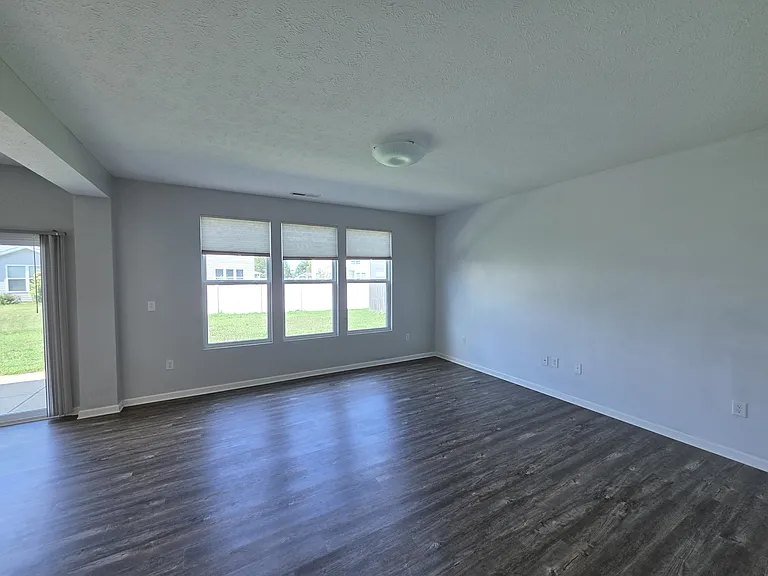 2078 Shadow Creek Blvd — Photo 10