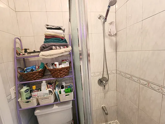 Rented by RELEASE NY | media 17