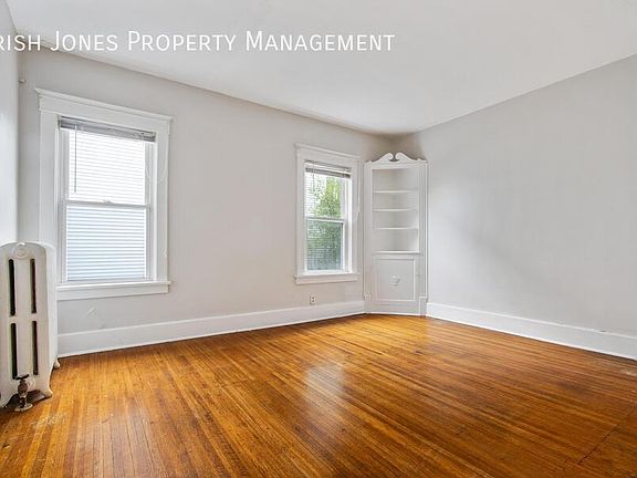 4th image of 514 Tacoma Ave APT 3