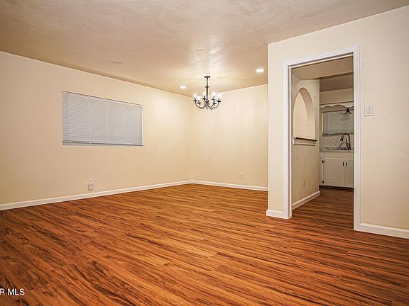 5th image of 6155 Cleveland Ave #El