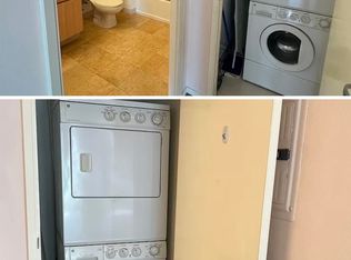1 Lakeside Dr APT 206, Oakland, CA 94612