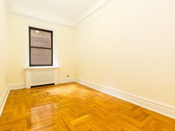 5th image of 1510 York Ave #5AA