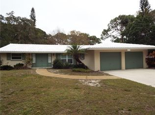 725 Alizarine Ln, Englewood, FL 34223