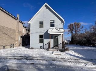 71 Carruthers Ave, Ottawa, ON K1Y 1N3