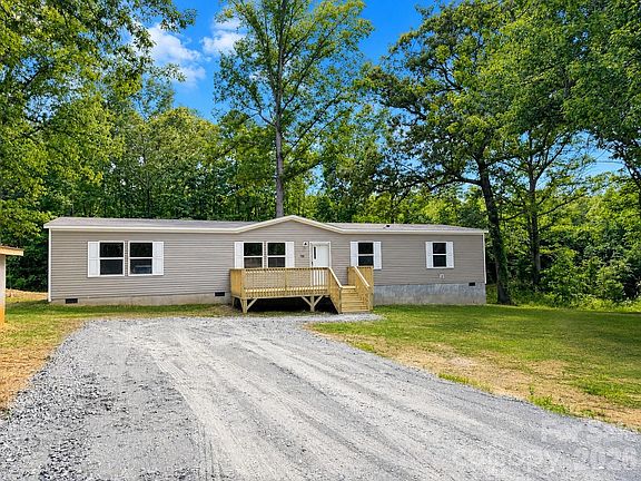 2nd image of 718 Hines Rd