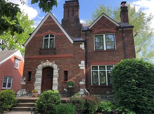 7348 Woodland Way, Saint Louis, MO 63121