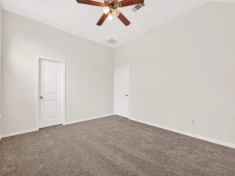 17415 Sandalisle Ln — Photo 43