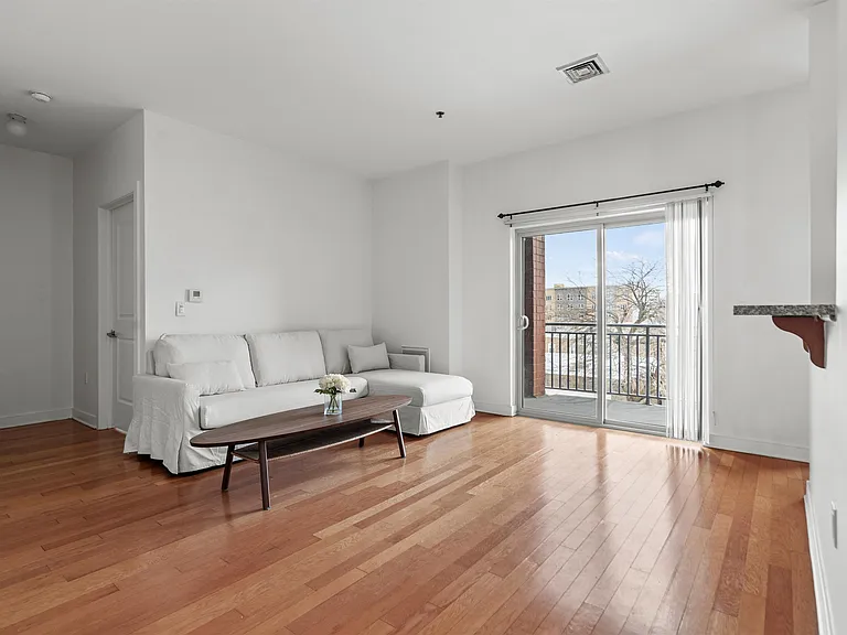 172 Culver Ave #407 — Photo 10