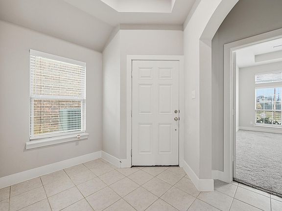 4th image of 3916 Trenton Pl