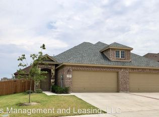 918/920 Chaparral Trl, Midlothian, TX 76065
