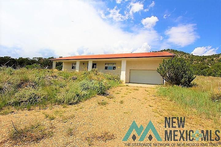 1st image of 19 Caviness Acres #4
