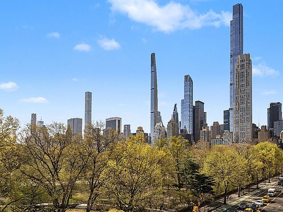3rd image of 55 Central Park N APT 6E