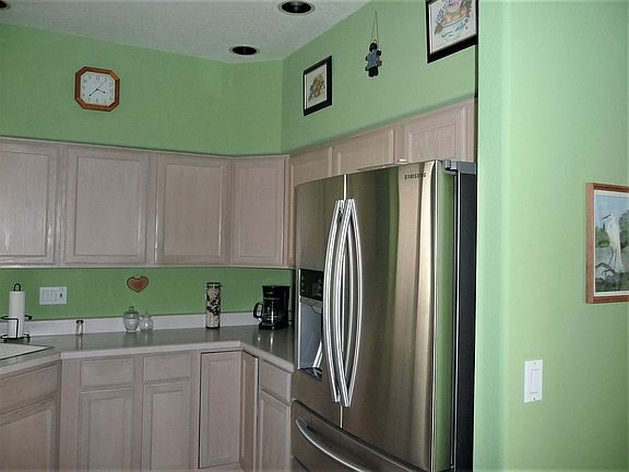 4th image of 701 W Camino Del Bondadoso