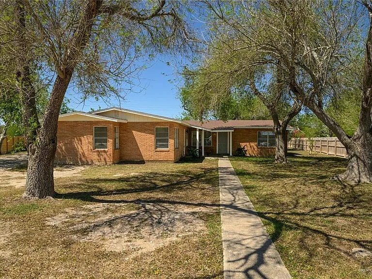 1823 Warren St — Photo 32