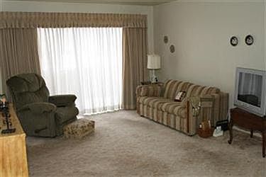 3rd image of 481 Tollis Pkwy APT 172E