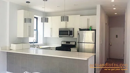 Rented by aptsandlofts.com