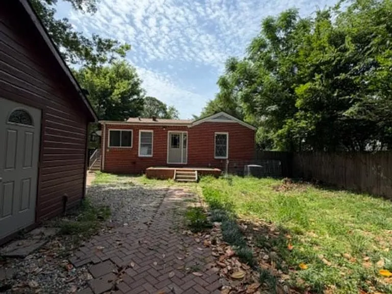 1140 Schex Dr — Photo 46