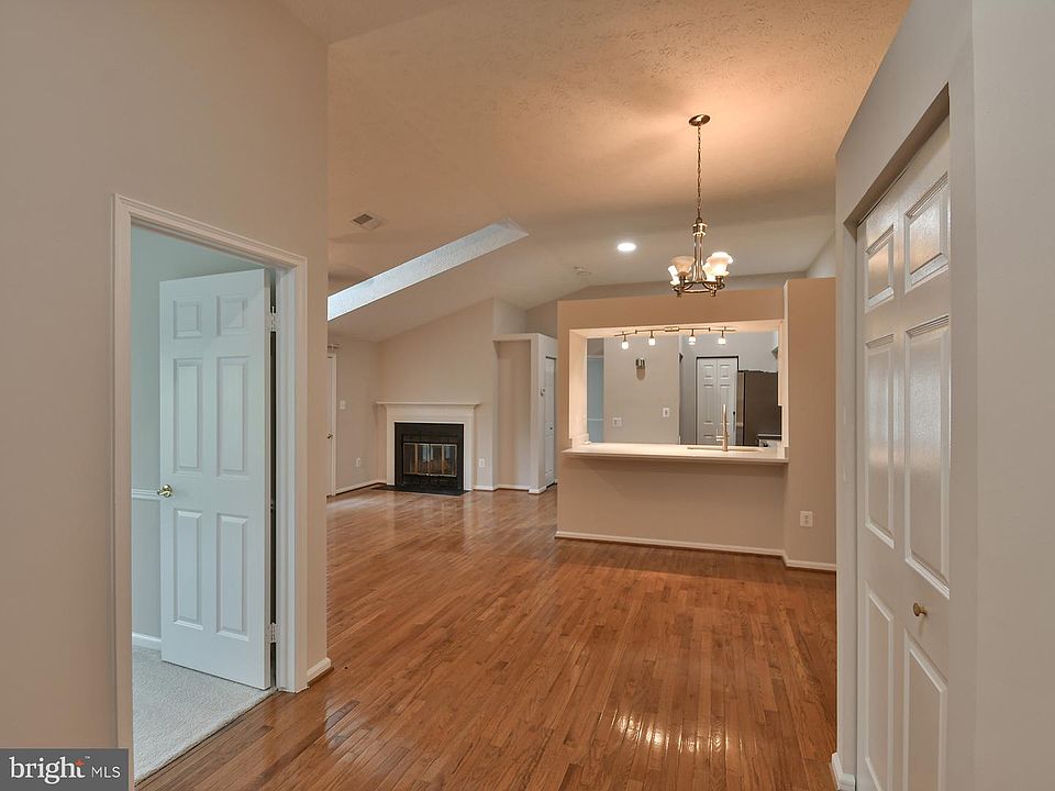 1st image of 12213 Saint Peter Ct APT L