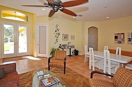 Living Room/Dining Room