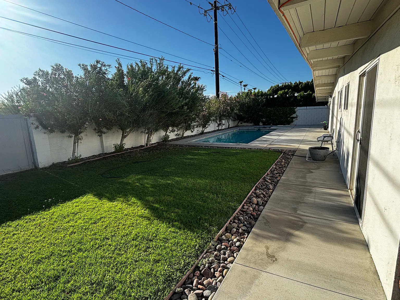 3 bed, 1381 sqft, $4,000 — Photo 3