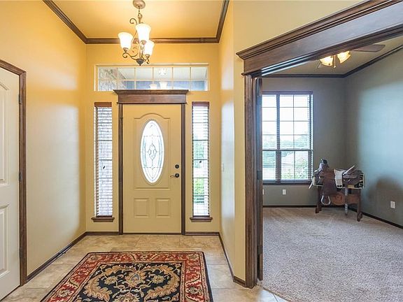 3rd image of 21332 SE 97th Pl
