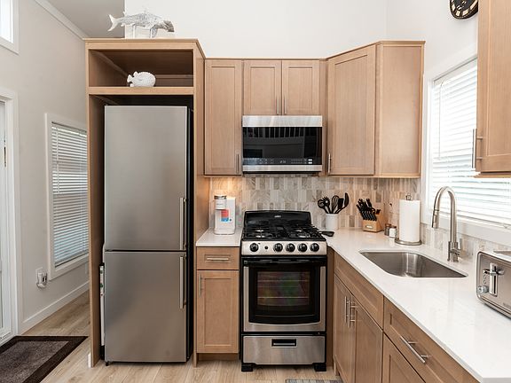 5th image of 116 Swainton Goshen Rd #31