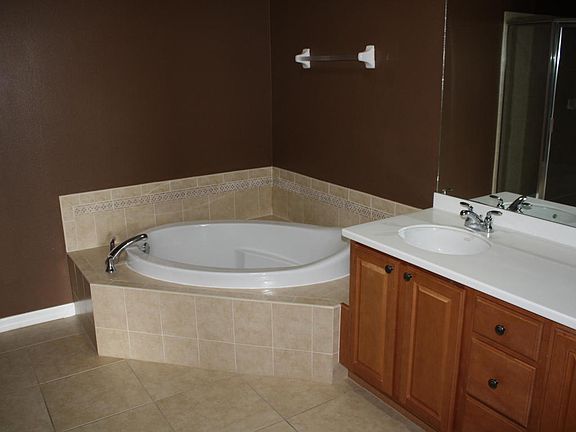 5th image of 1247 Ballinton Dr #1247