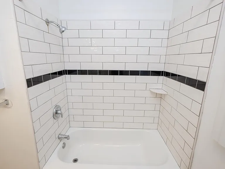 Knollwood Estates — Photo 24
