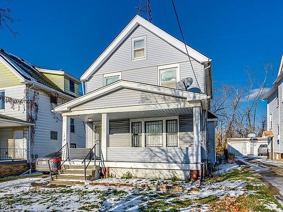 2nd image of 13321 Caine Ave