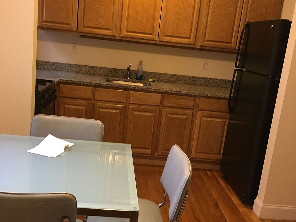 1st image of 2374 29th St APT 5