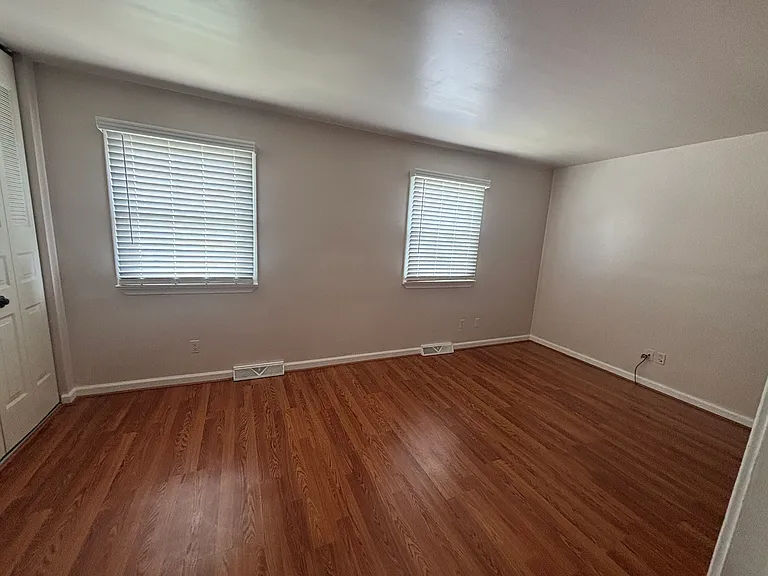 428 E Washington St #428 — Photo 8