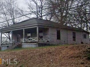 114 S Broad St, Toccoa, GA 30577