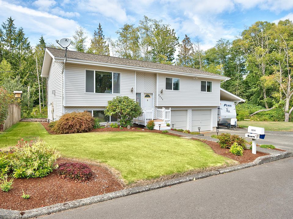 1st image of 2054 Evergreen Ave SE
