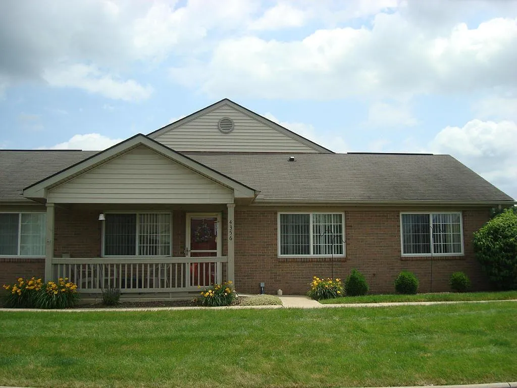 4356 Seahorse Ln photo 1