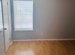 3224 Timmons Ln APT 104, Houston, TX 77027