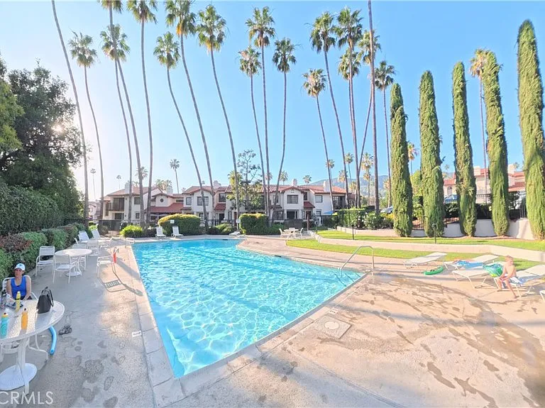 415 E Bougainvillea Ln — Photo 39
