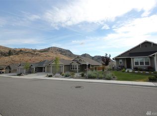 451 Spring View Pl, Chelan, WA 98816