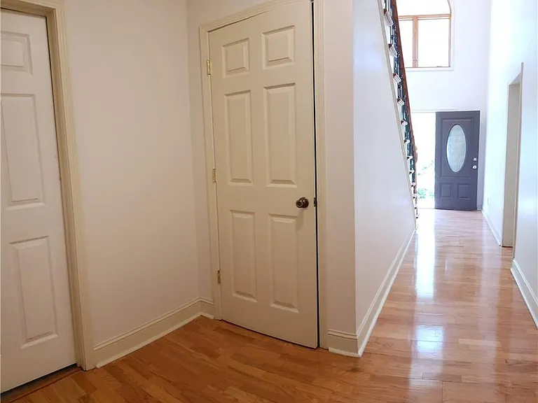 3662 Rock Springs Dr SW — Photo 12