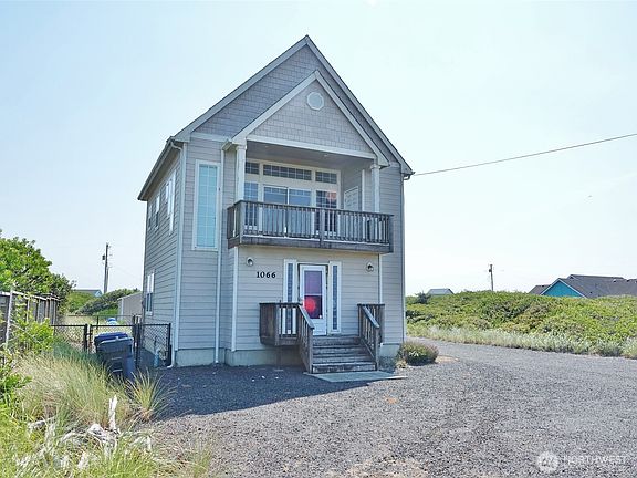2nd image of 1066 Ocean Shores Boulevard SW