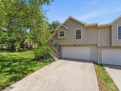 682 Emily St, North Liberty, IA, 52317