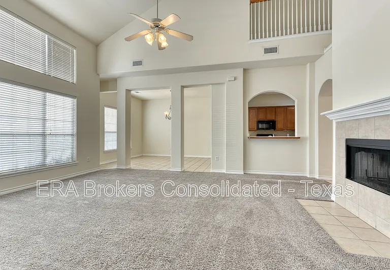 22209 Sausalito Ct — Photo 4