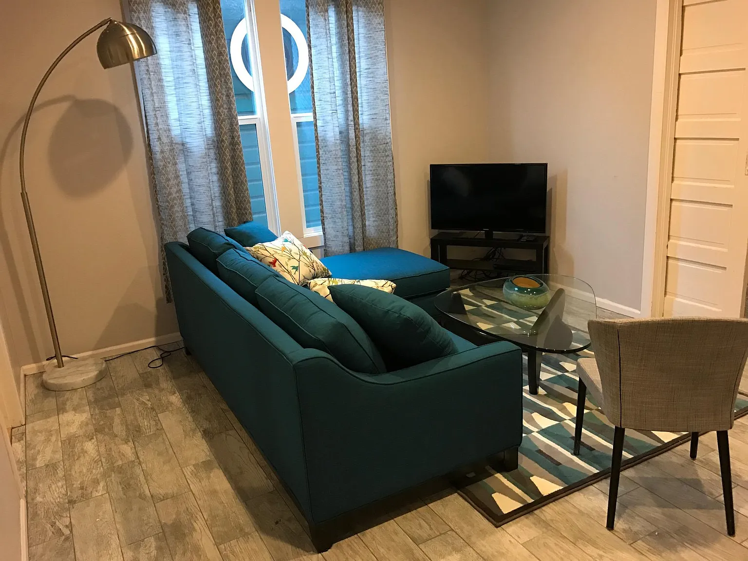 1 bed, 750 sqft, $1,699 — Photo 4