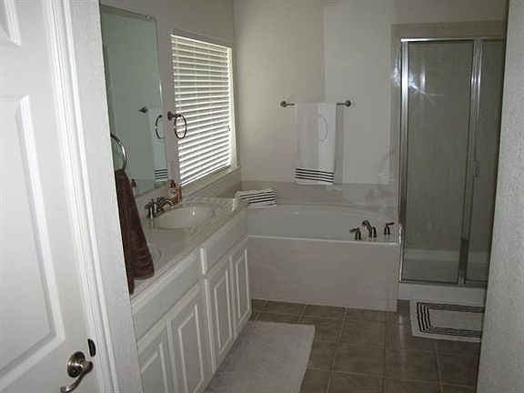 5th image of 2644 Waterdance Dr