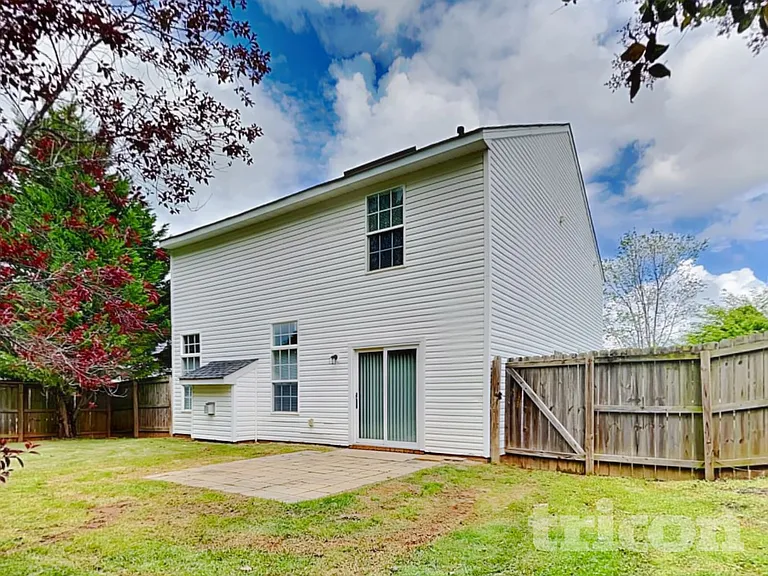619 Overlook Rd — Photo 15