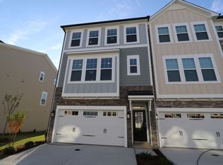 10013 Secluded Garden Dr, Apex, NC 27523