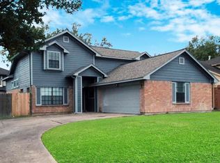 12418 Glenmeadow Dr, Stafford, TX 77477