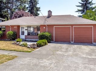 1411 SW Donovan St, Seattle, WA 98106