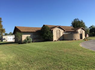 1117 W Iris Ave, Hobart, OK 73651