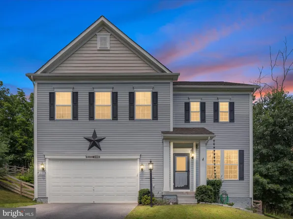 1039 W Masters Dr, Cross Junction, VA 22625