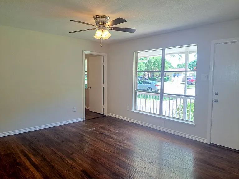 59042 William Brewster Dr — Photo 3